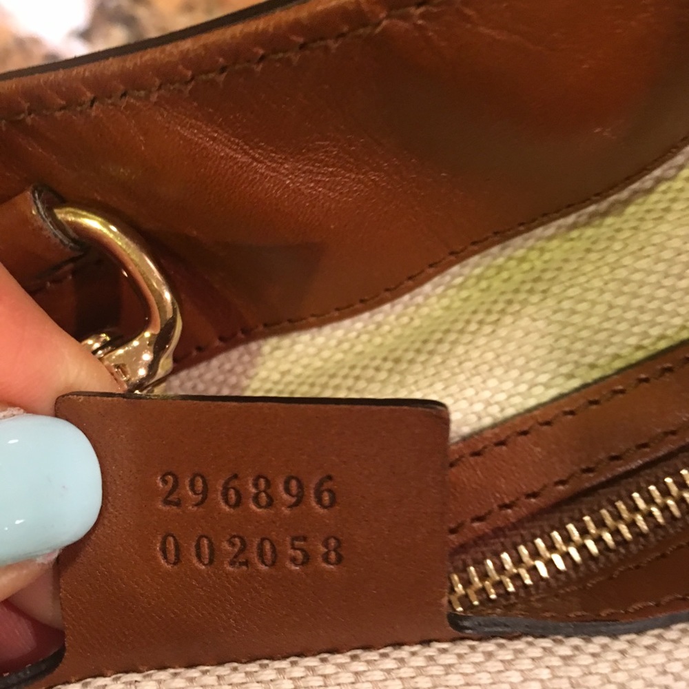 Gucci Host Pick gorgeous authentic handbag ! - Picture 8 of 17